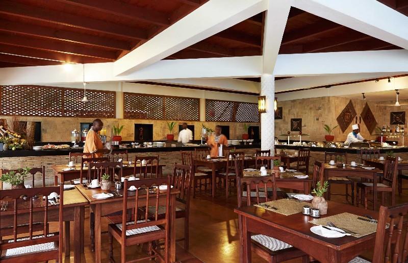 Neptune Palm Beach Resort Mombasa Restaurant foto